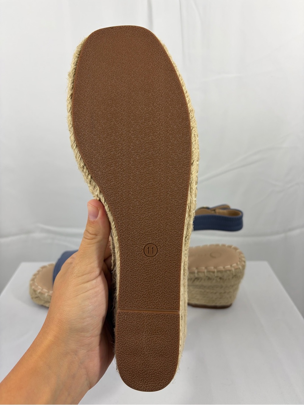 NWT Journee Collection Women's Size 11 Blue Espadrille 2.5 Inch Wedge Sandals - Picture 4 of 6
